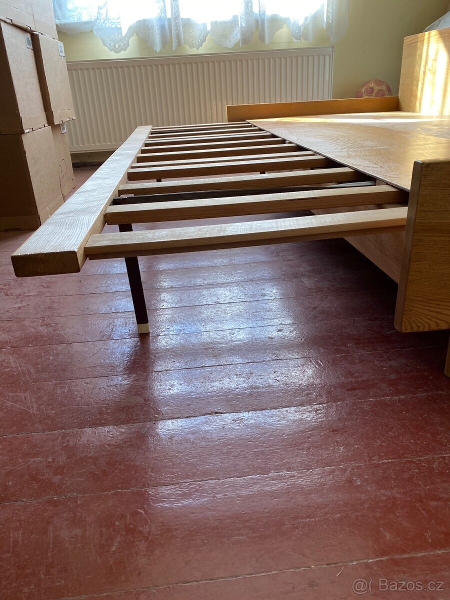 Postel masiv rozkládací - 2