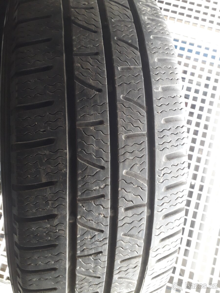 205/65R16C Pirelli Carrier Winter (4xZima) - 2