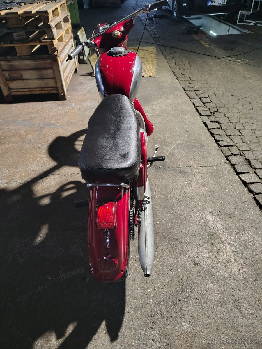 JAWA PANELKA 250 - 2