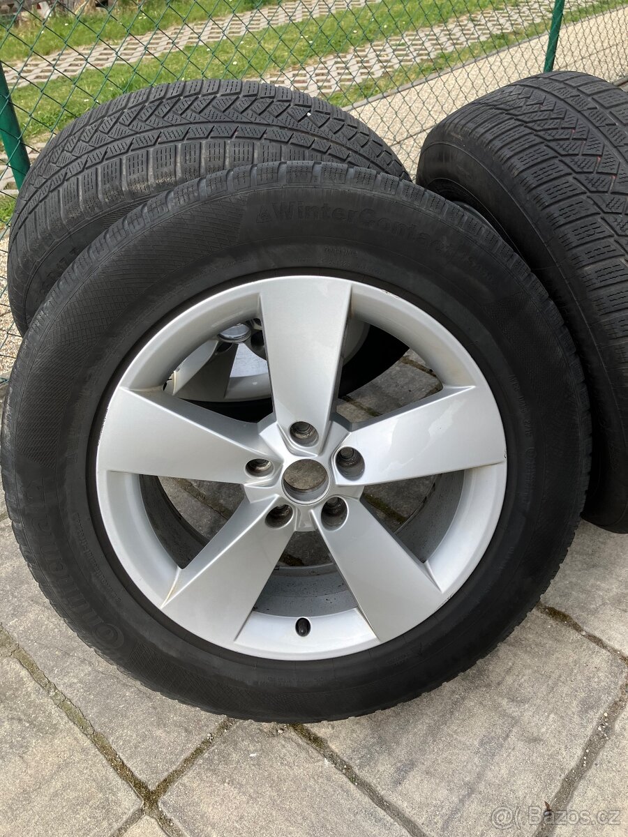 orig. alu Škoda a zimni pneu 215/65 r17 - 2