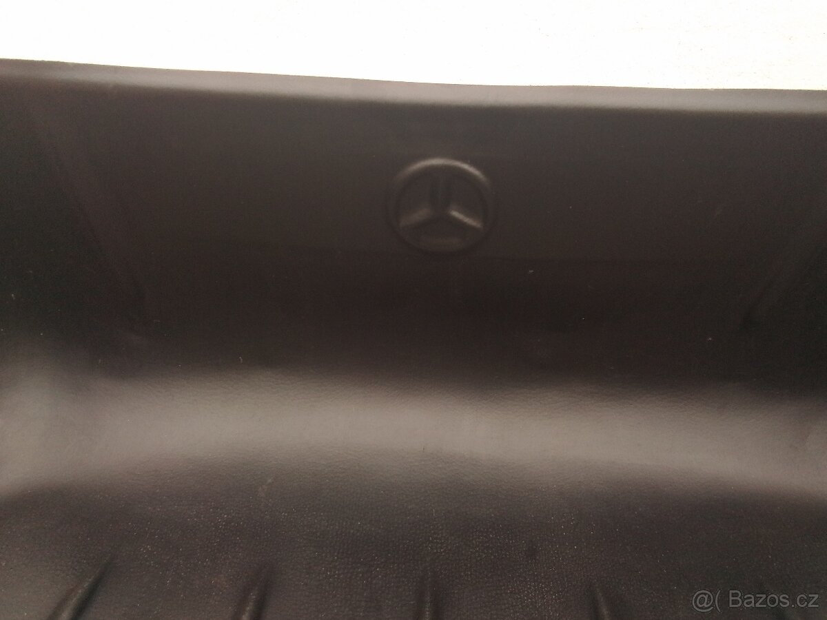 Mercedes G plastová vana do kufru - 2