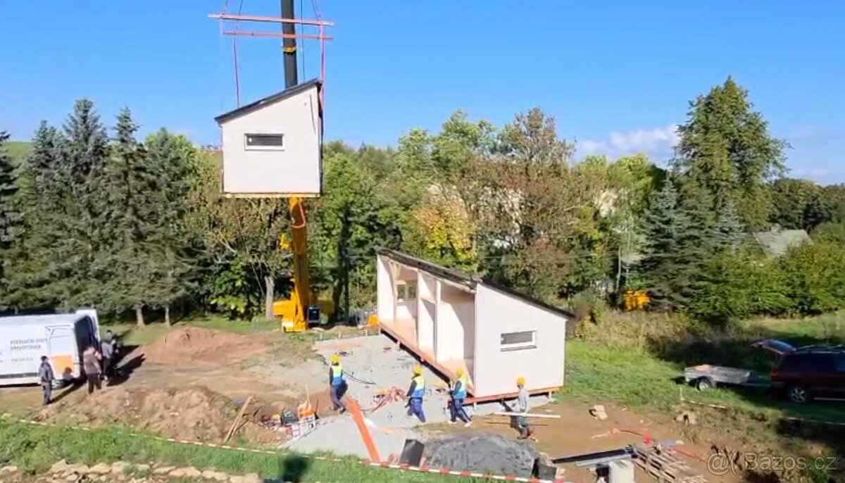 Práce na interiérech montovaných dřevostaveb - 2