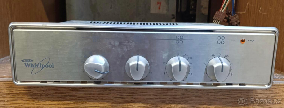 Sklokeramická deska Whirlpool AKM 605 IX - 2