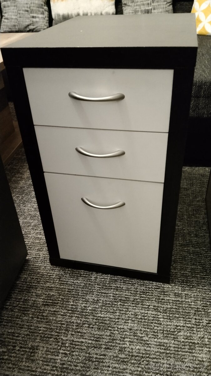 Šuplíková skříňka - 2