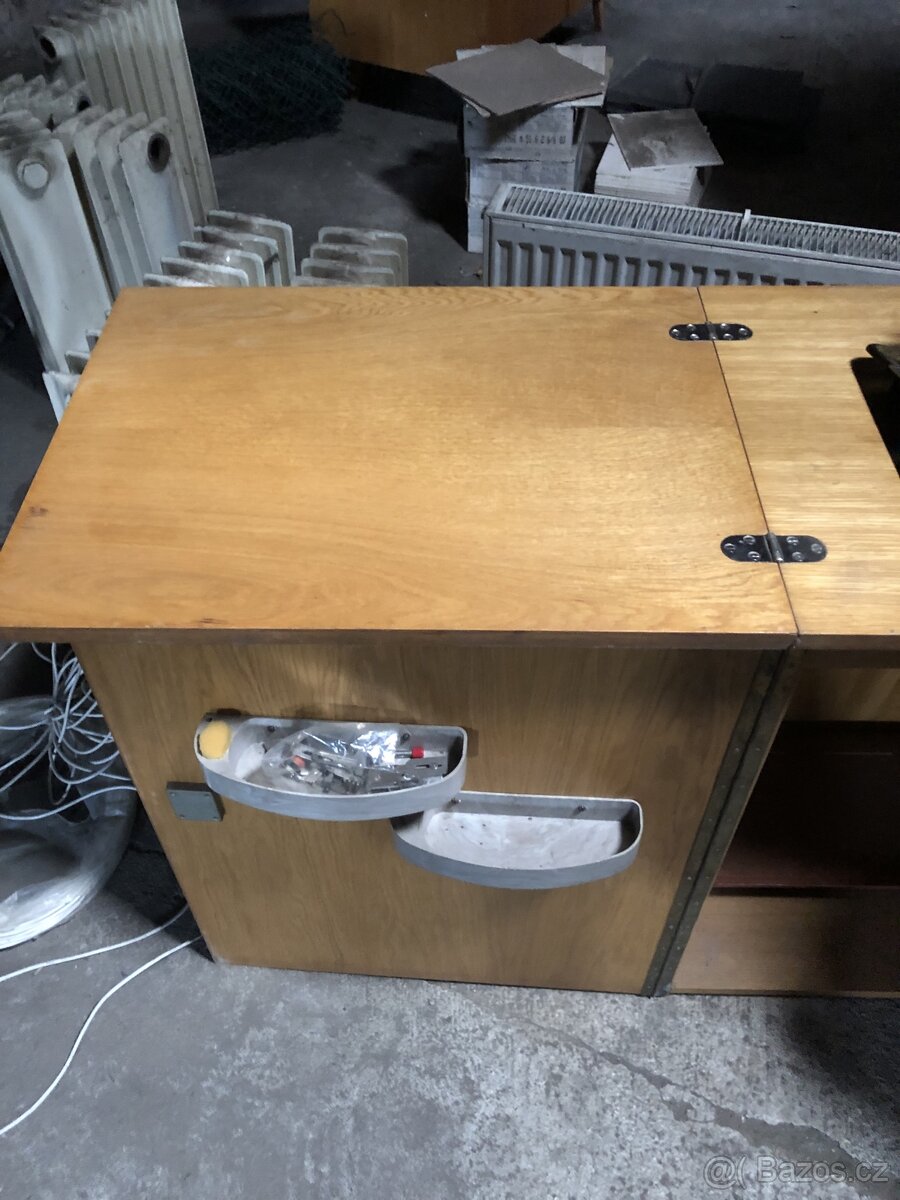 Šici stroj Minerva - bobbin - 2