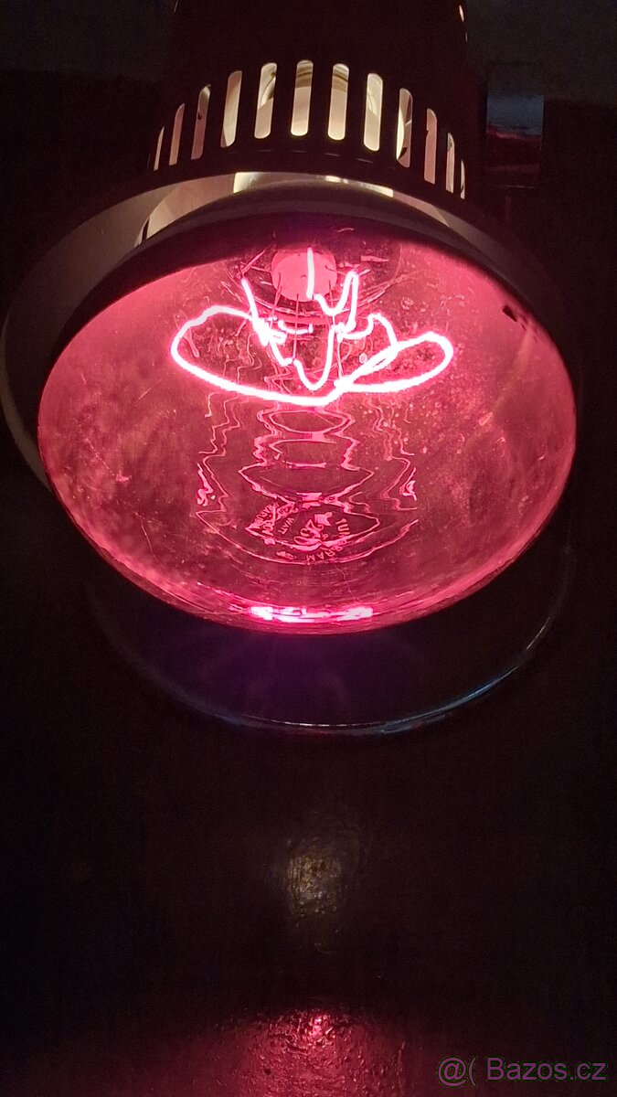 Stolní infra lampa Cirhana. - 2