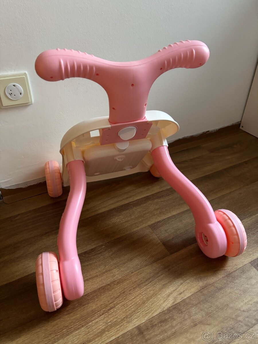 Dětské chodítko - 2