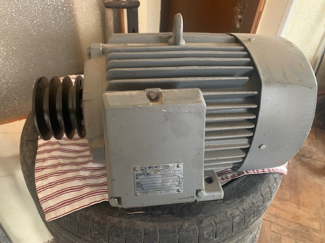 Prodám elektromotor - 2