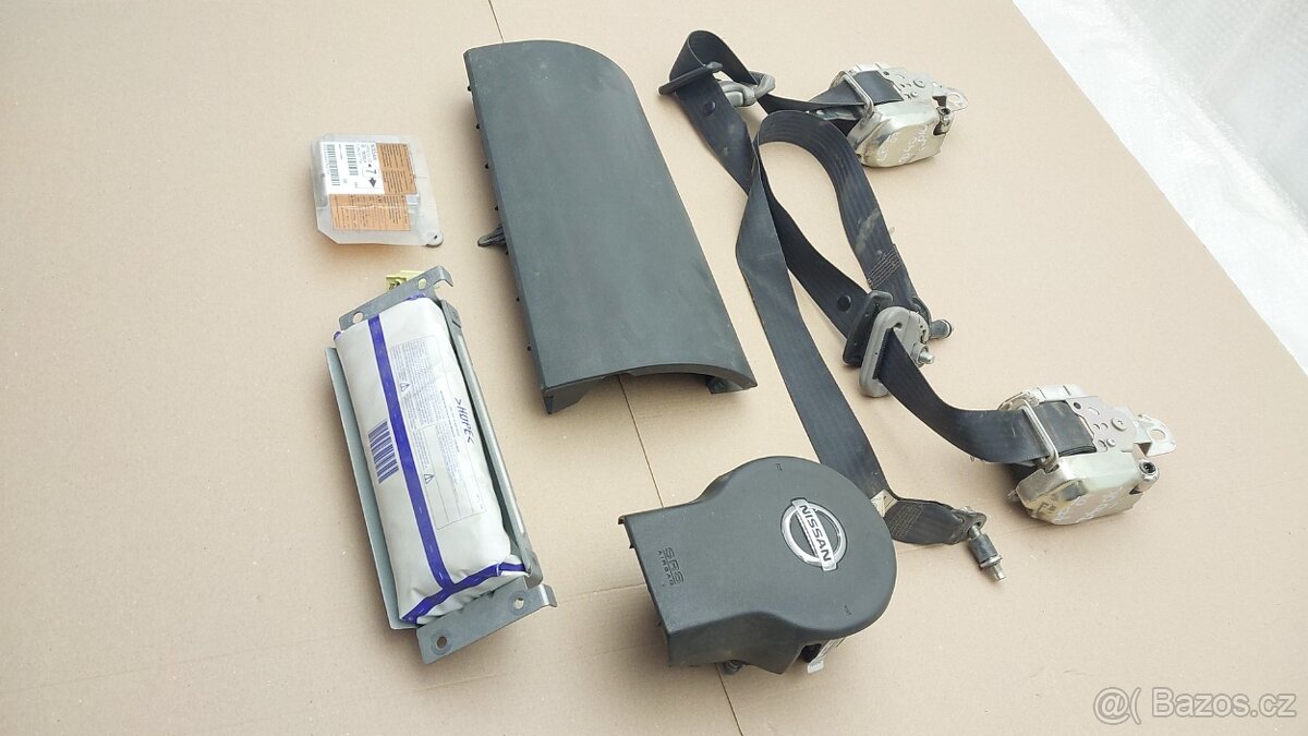 Nissan Navara a Pathfinder : Airbagová sada - 2