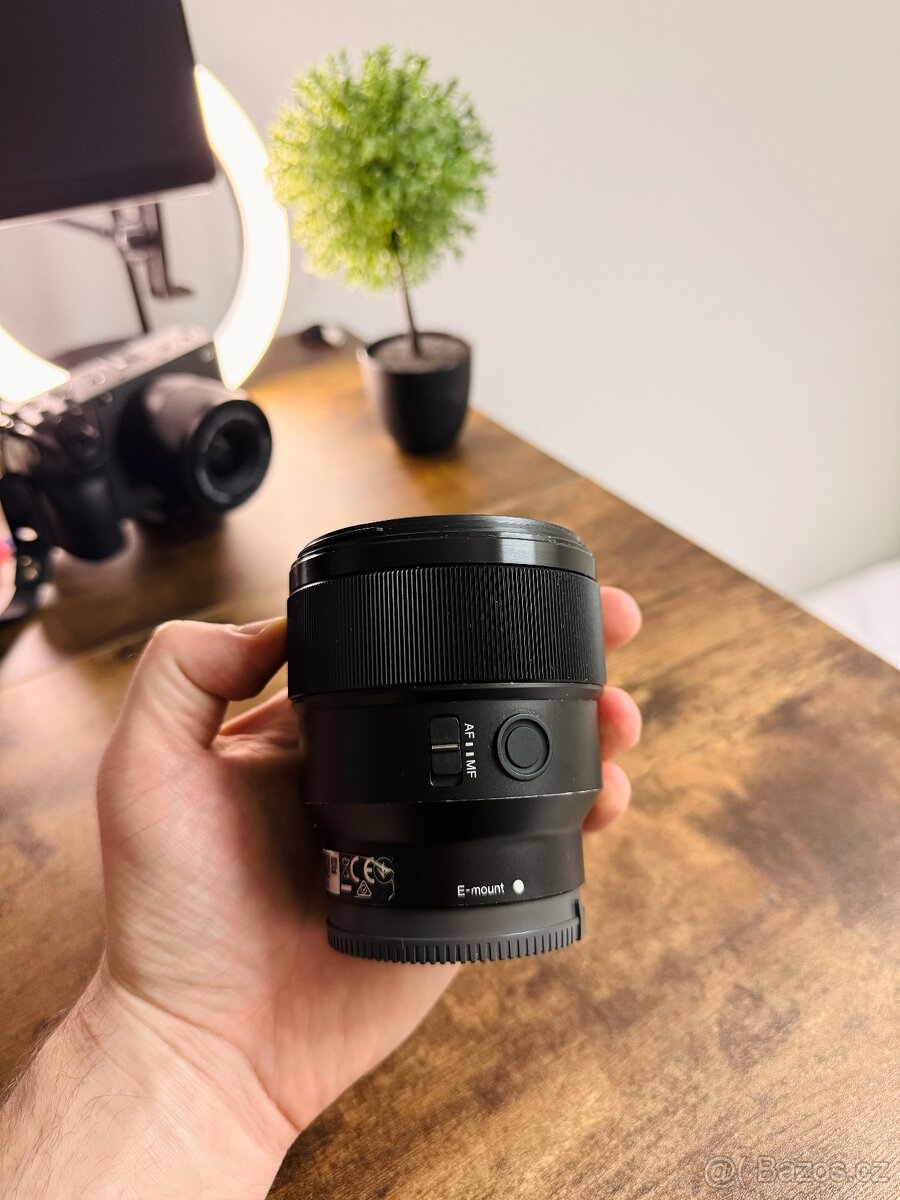 Sony FE 85mm 1.8 - 2