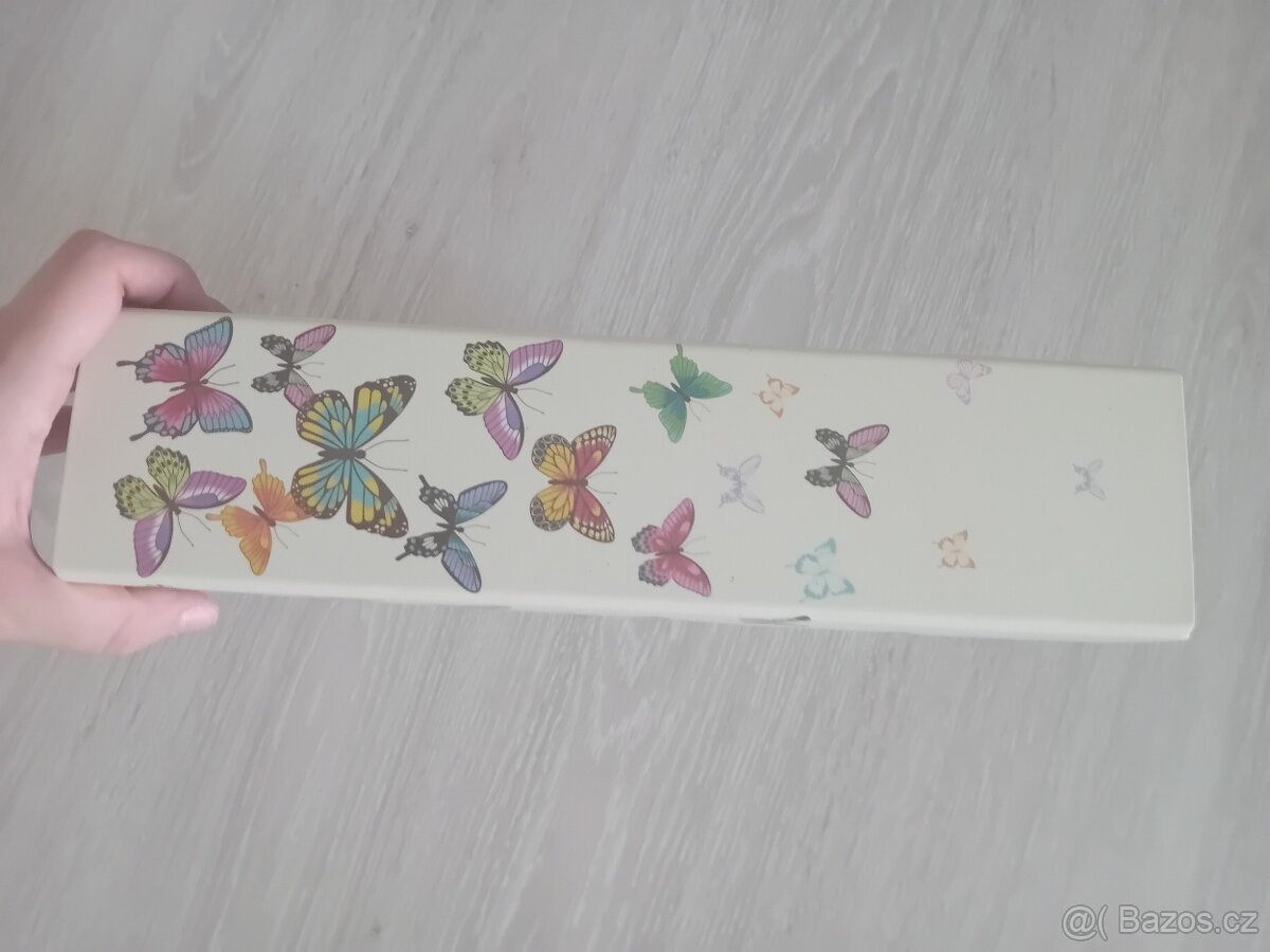 Pořadač s motýlky - 2