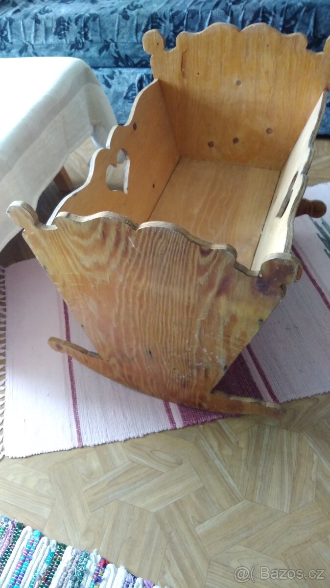 Kolíbka dřevěná - 2