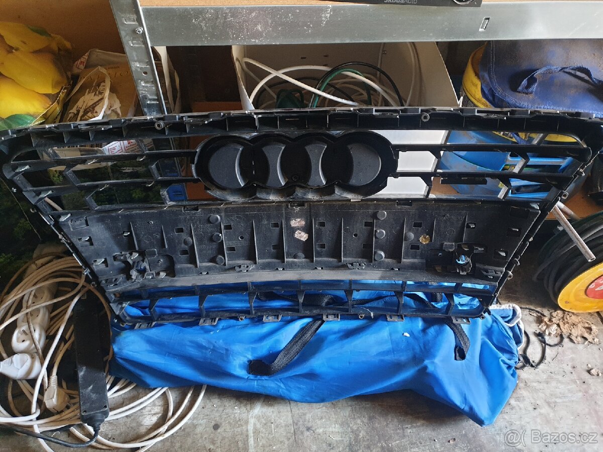 Maska Audi A7 2011 - 2