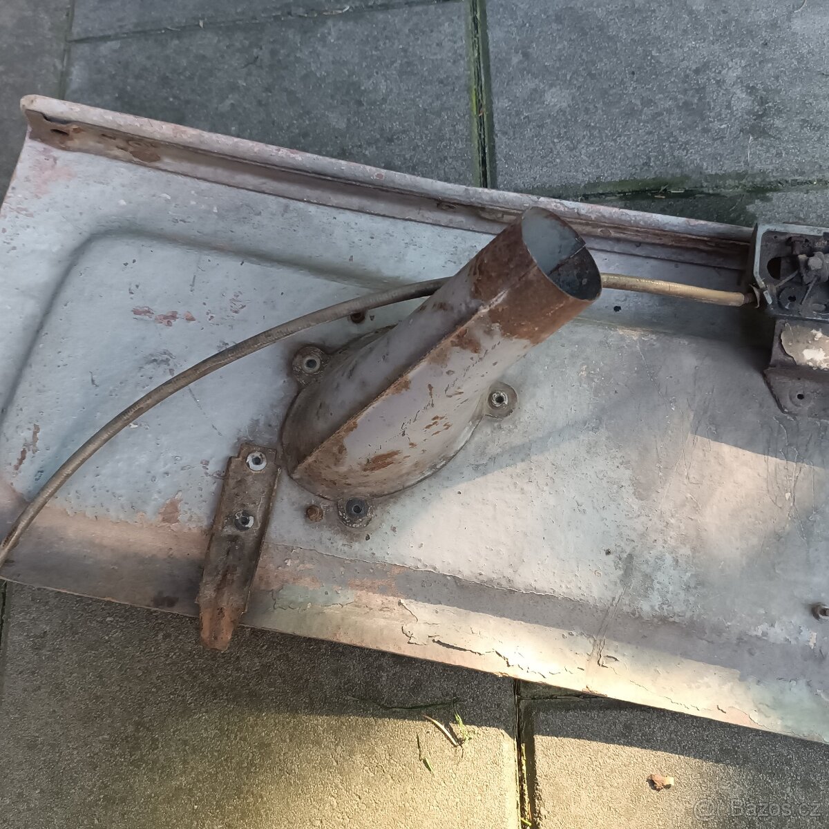 Trabant 601 přední maska - 2