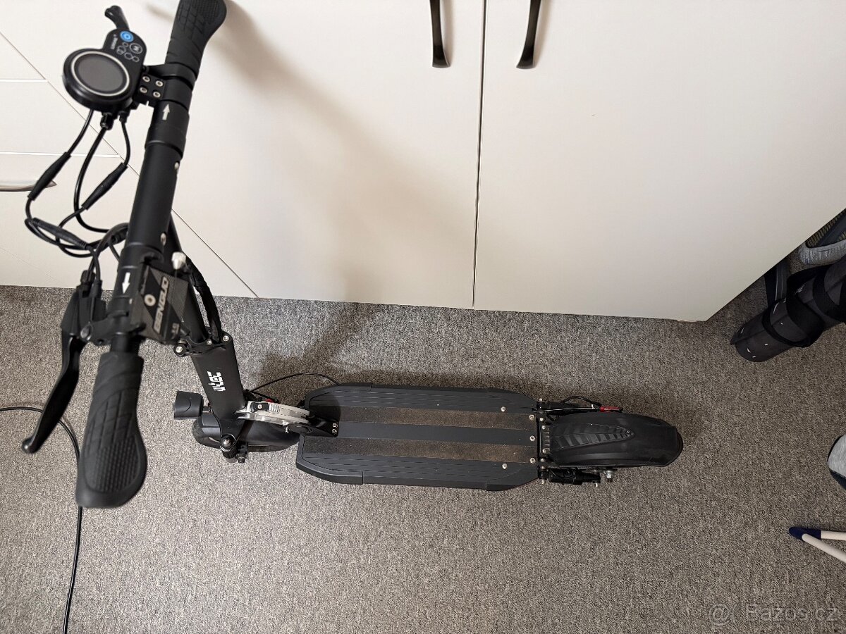 Elektrická koloběžka - 2