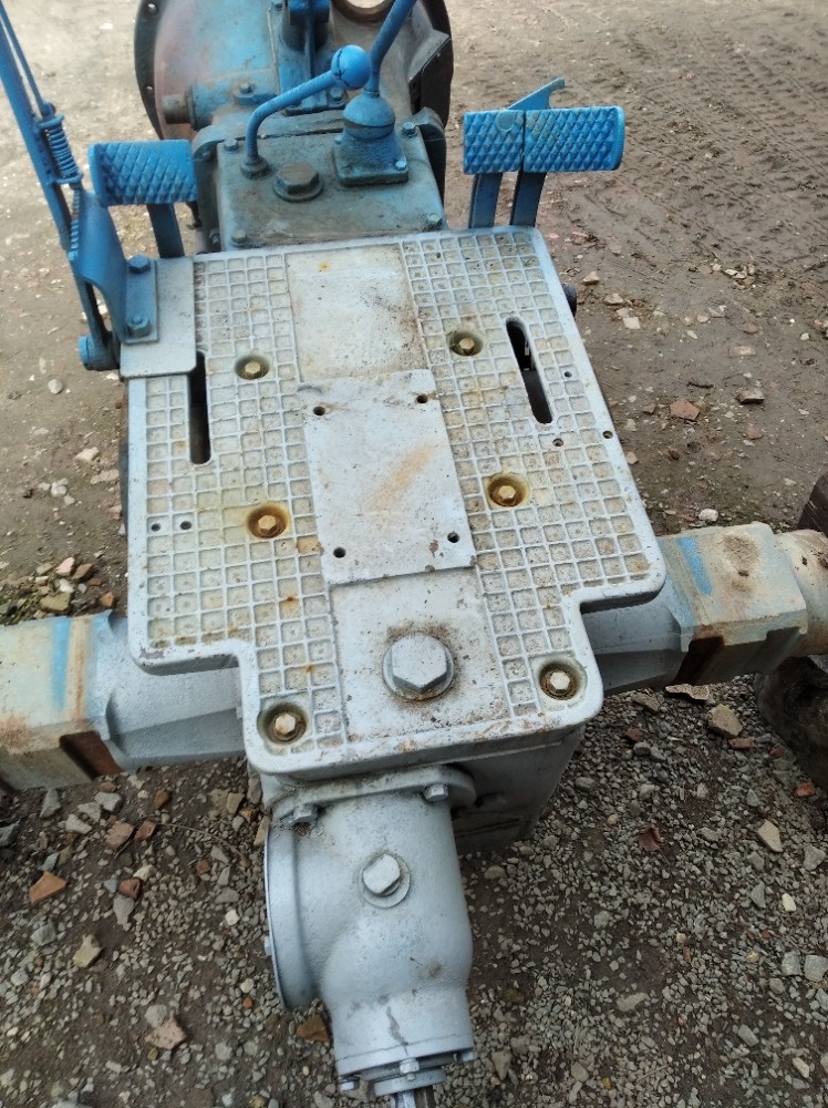 Prodám převodovku na ZETOR25N - 2