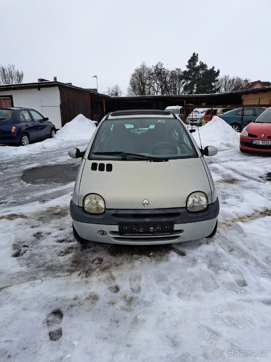 Renault Twingo 1.2 i 43kW - 2