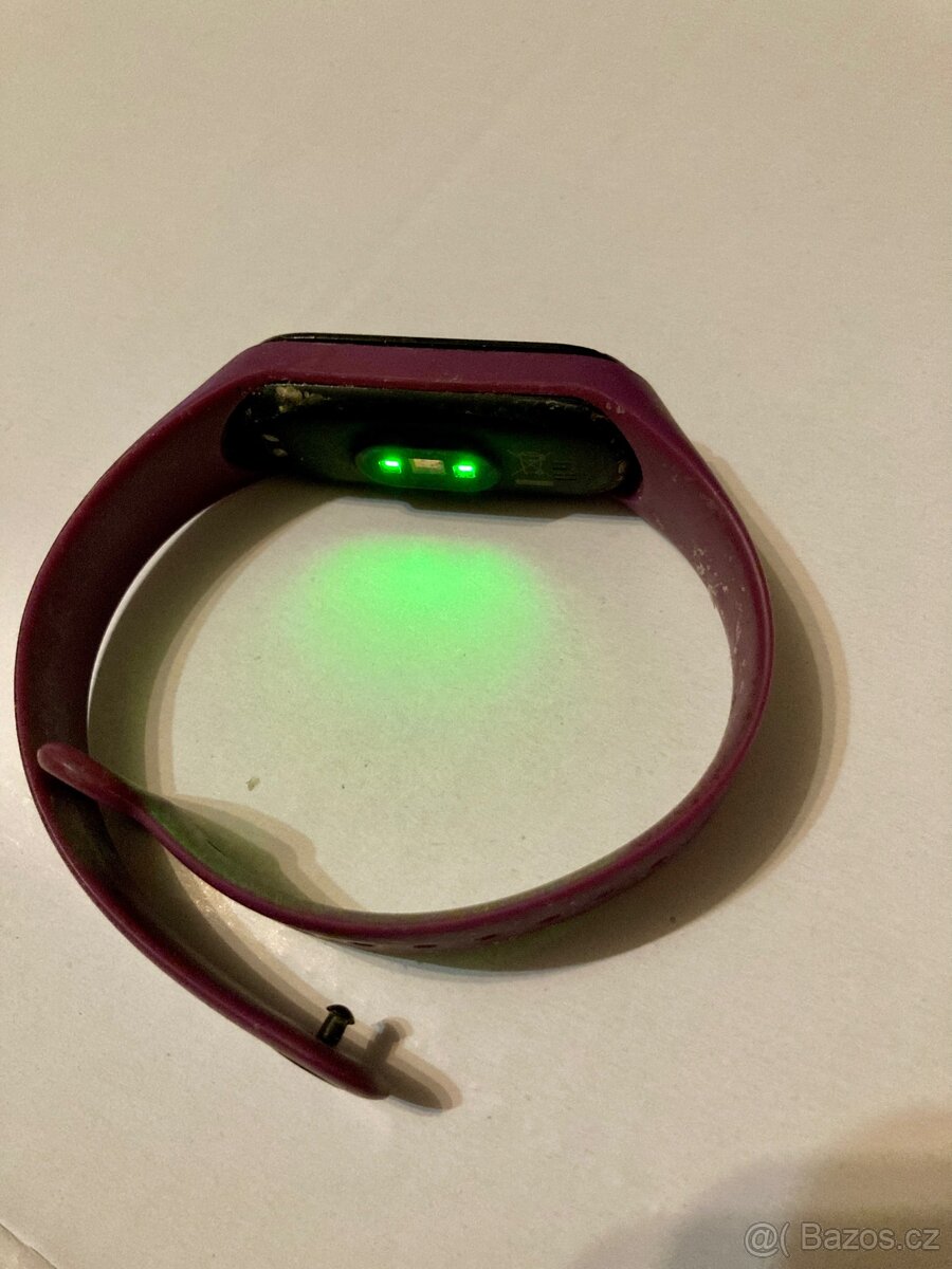 Náramek fitbit (chytré hodinky) - 2