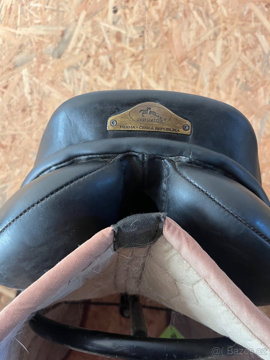 Sedlo Jan Hauzr - 2