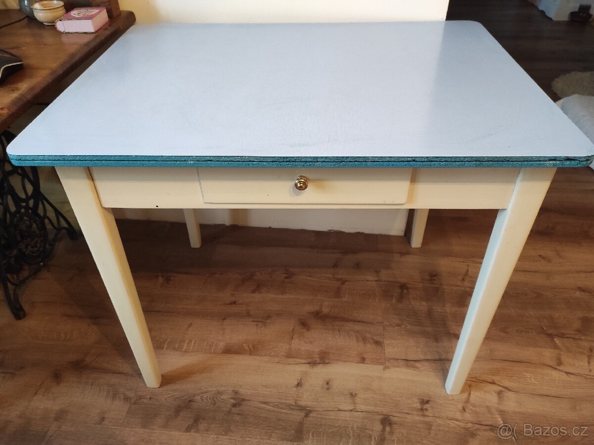 Stůl retro - 2