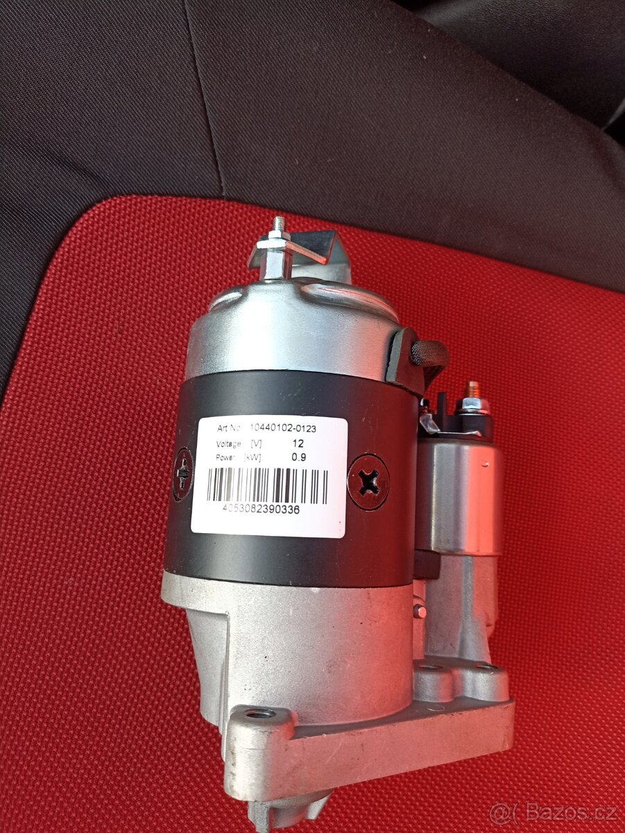 startér 12V, 0,9 kW - 2
