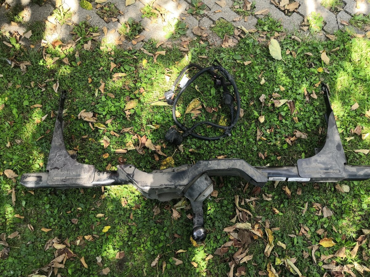 Volkswagen Touran - 2