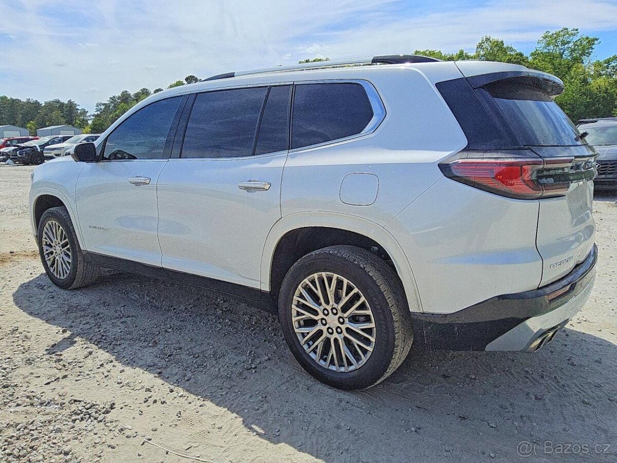 GMC Acadia Denali 2025 - 2