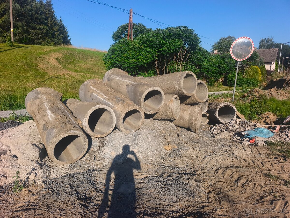 Kanalizační trubky průměr 600mm - 2