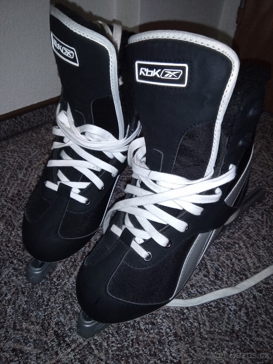 Brusle Reebok - 2