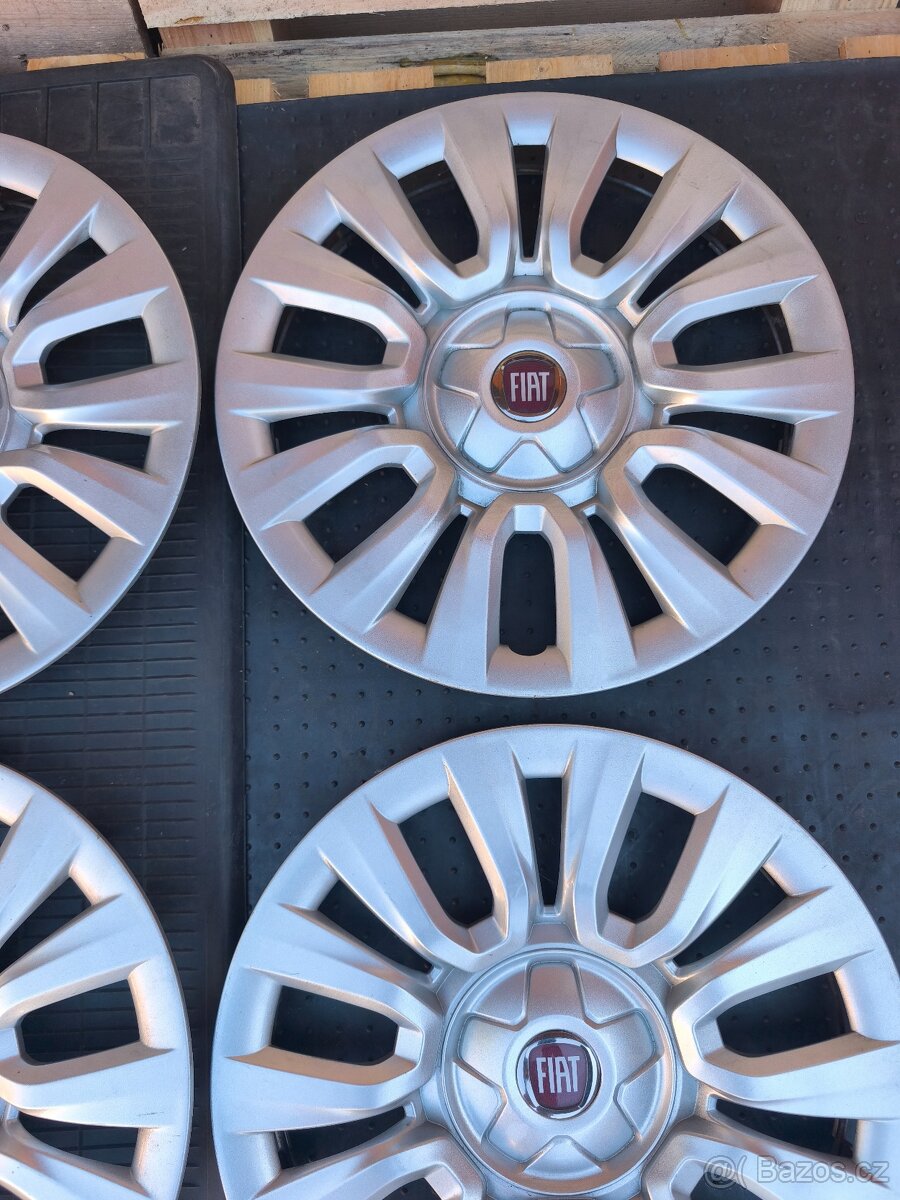 Kryty kol Fiat - R15 - 2