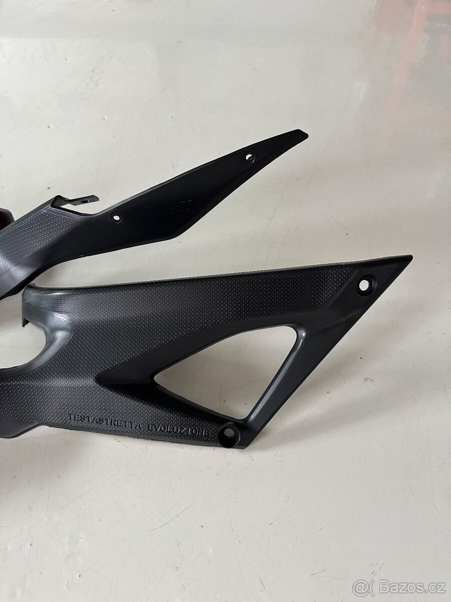 Ducati 1098 plasty - 2