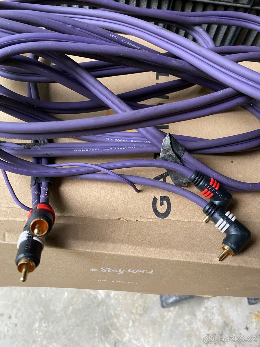 OEHLBACH CAR CONNECT CC1 - 2