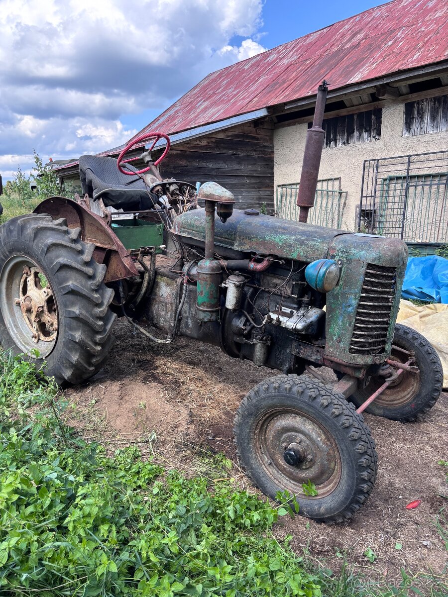 Zetor 25 bez uzávierky - 2