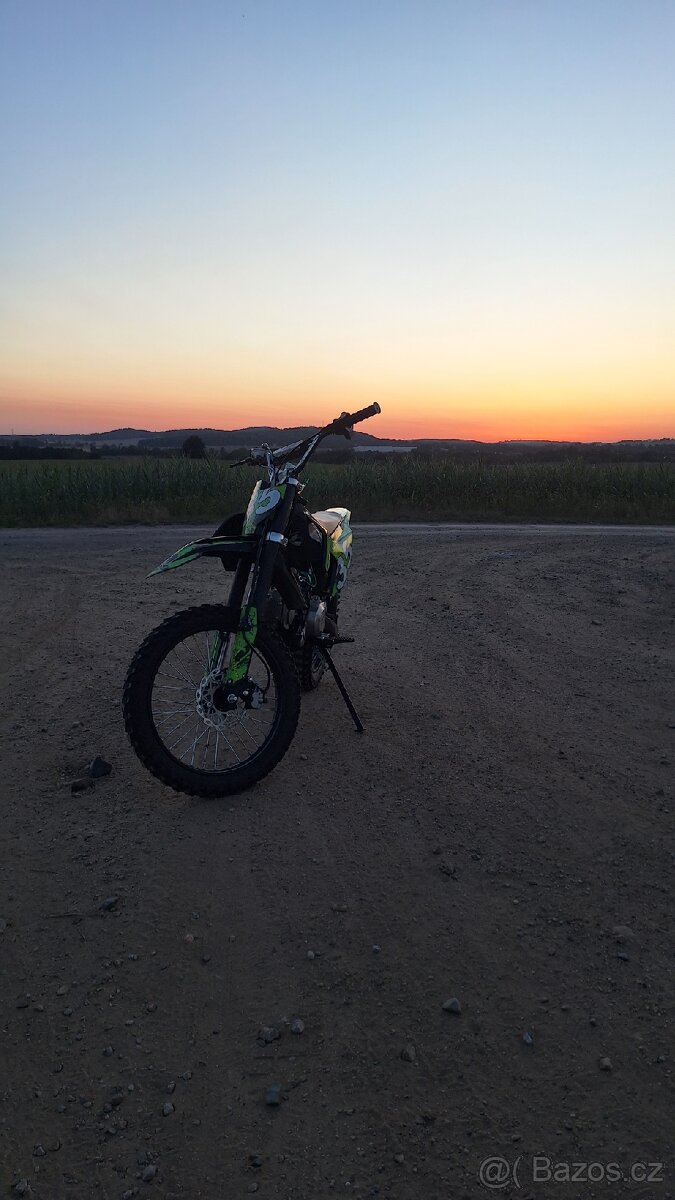 Pit bike Hecht 125 - 2