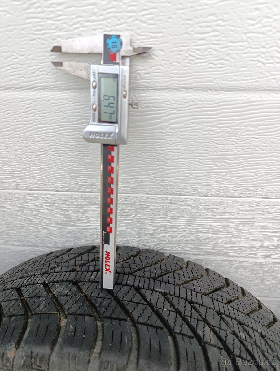 Pěkná originální ALU kola Škoda Octavia 3 205/55 R16 - 2