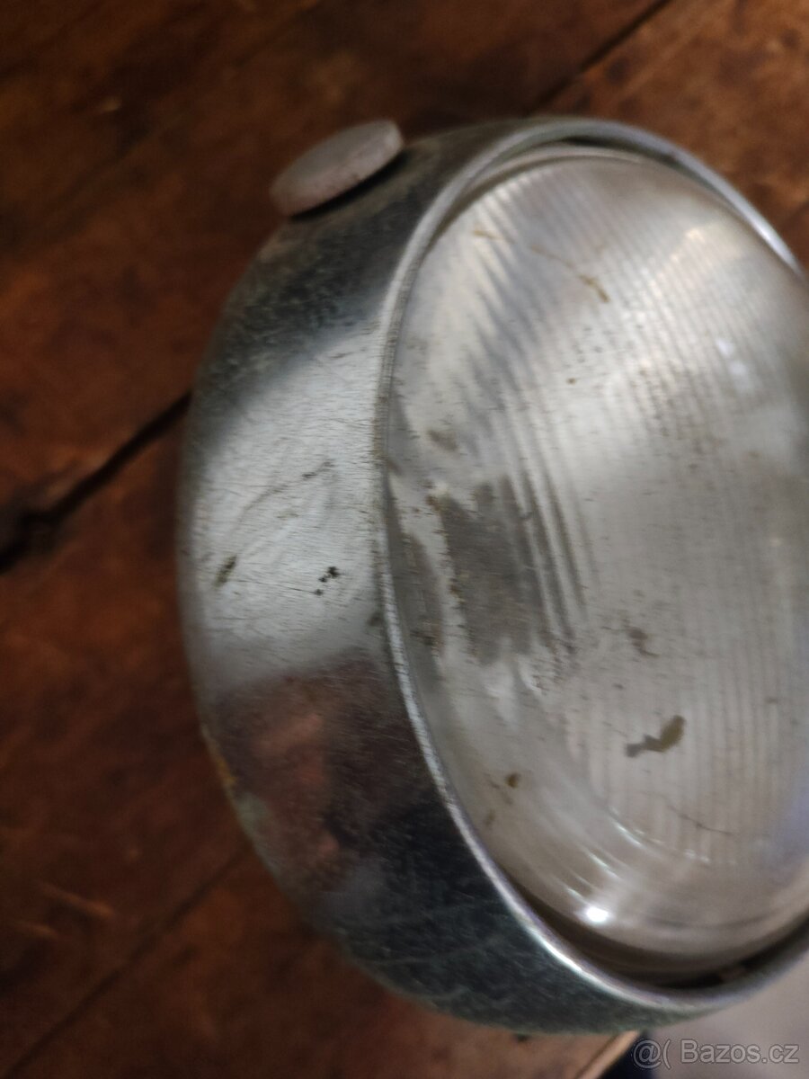 Světlo ,podsedlovy rámeček Jawa 250 - 2