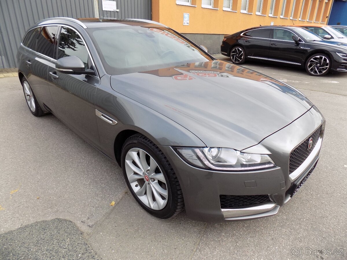 Jaguar XF 20D 132 KW KŮŽE PANORAMA - 2