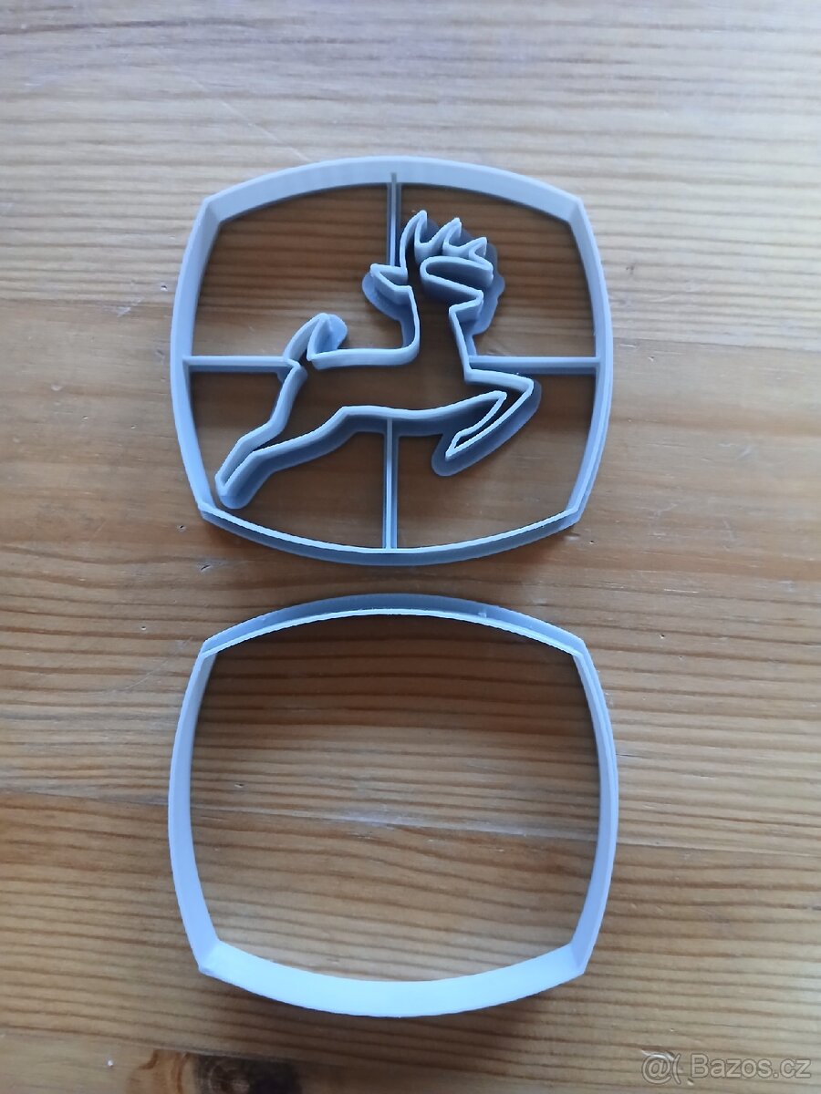 John Deeere vánoční vykrajovátko - 2