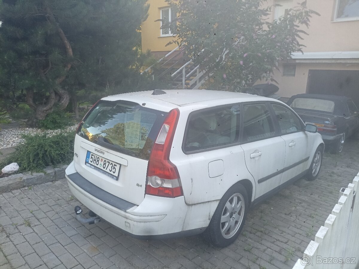 Volvo V50 automat 2.4 103 kW - 2