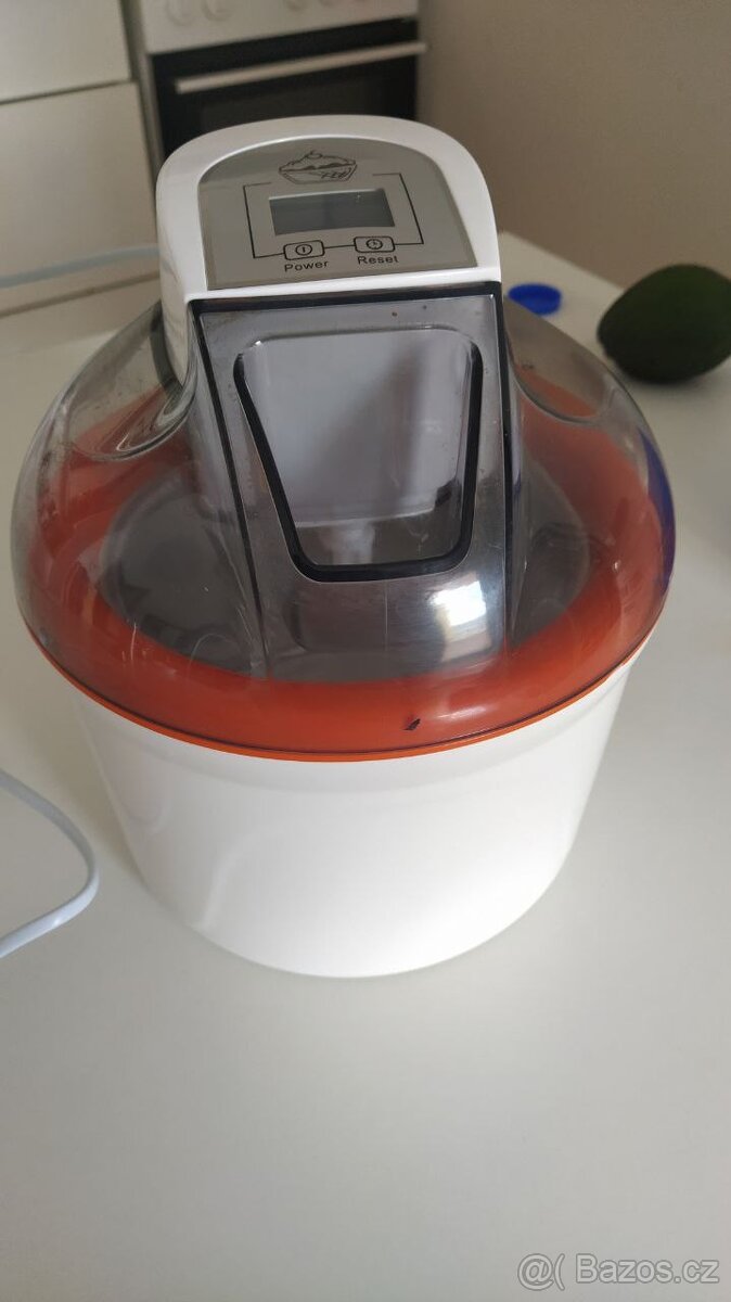 zmrzlinovač guzzanti - 2