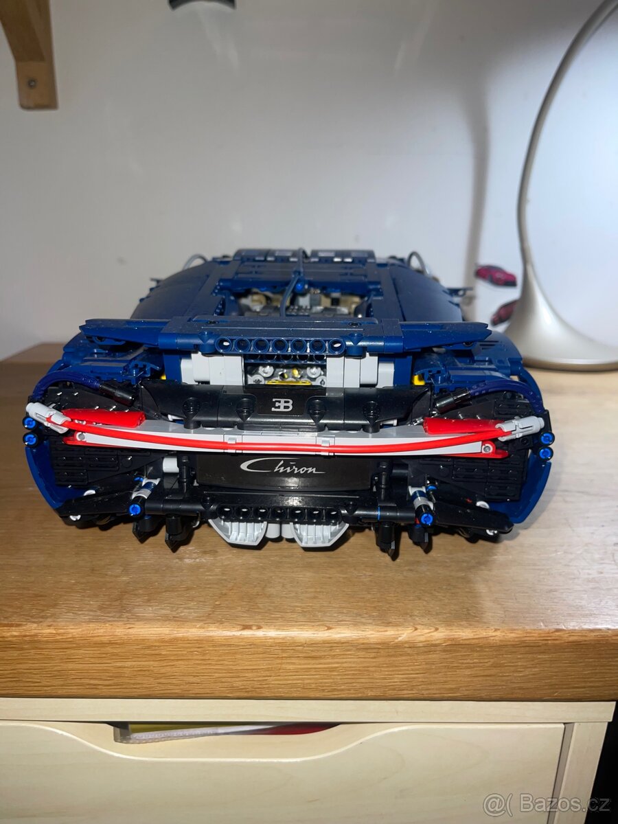 Stavebnice bugatti chiron - 2