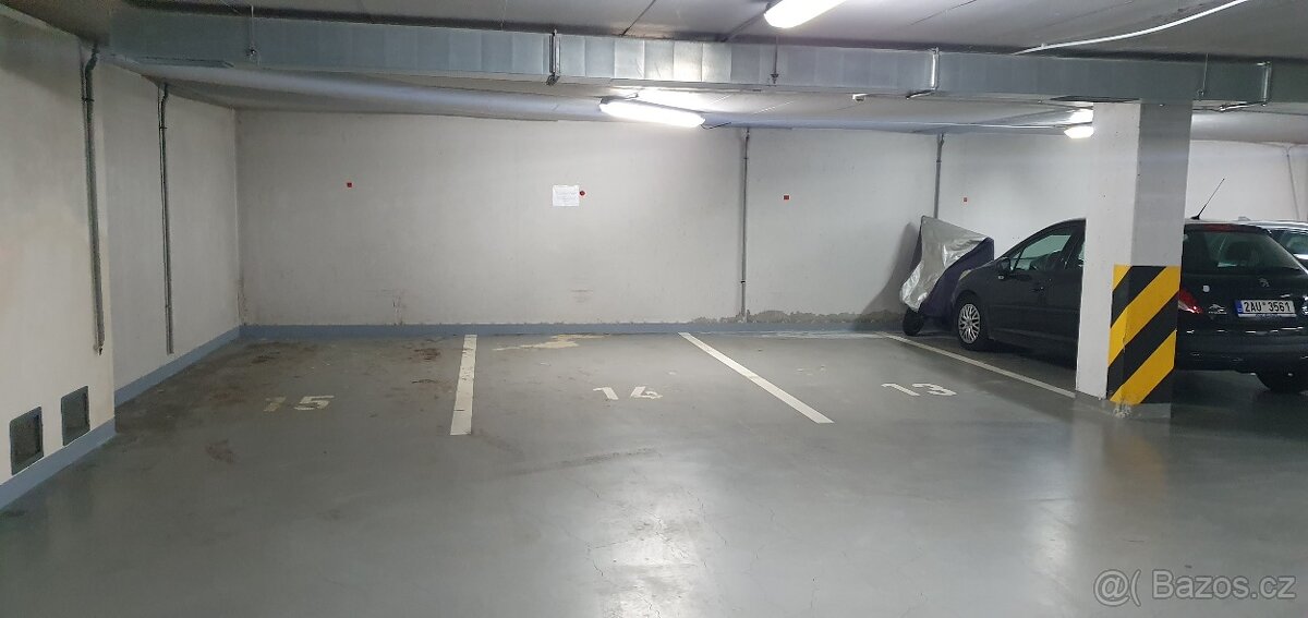 Garážové stání Štěpařská - 2