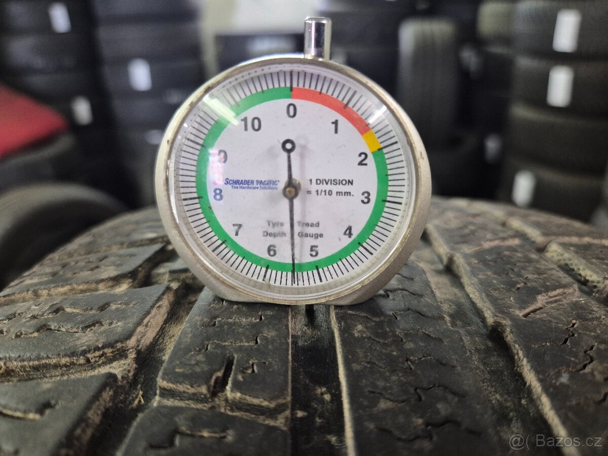 235/55 R17 NOKIAN (5mm) č.15994/bp - 2