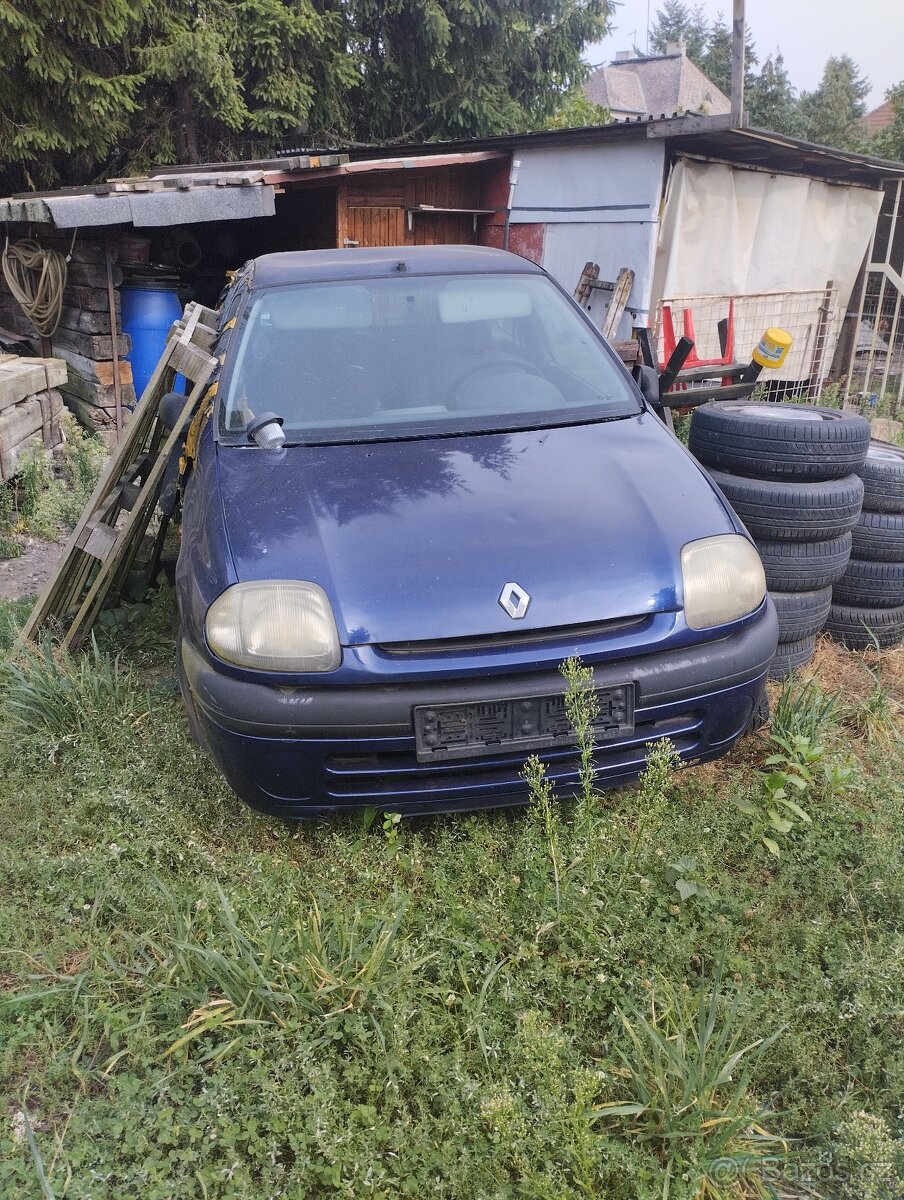 Renault clio náhradní díly - 2