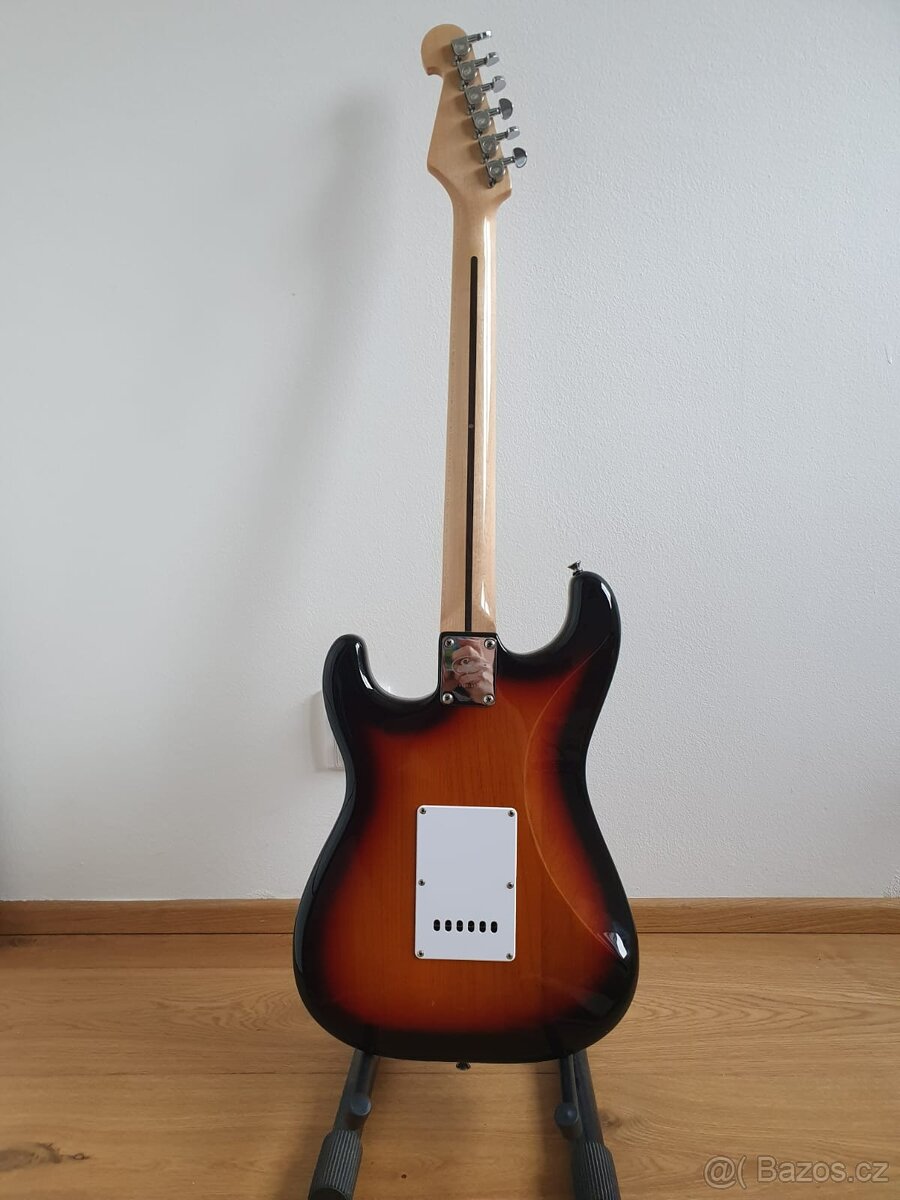 Elektrická kytara SG Stratocaster + obal - 2