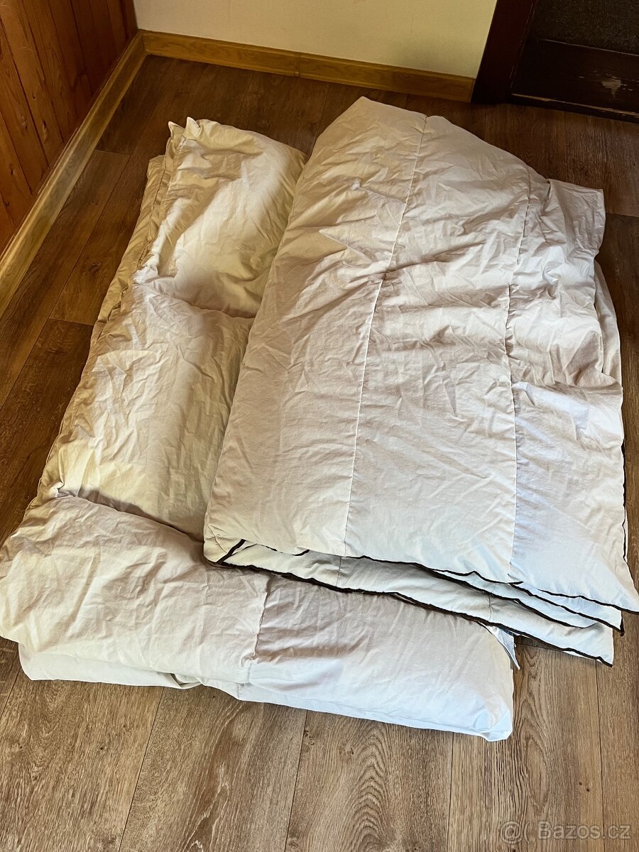 Deky a polštáře - 2