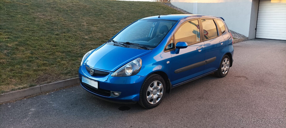 2006 Honda Jazz Hatchback - 2