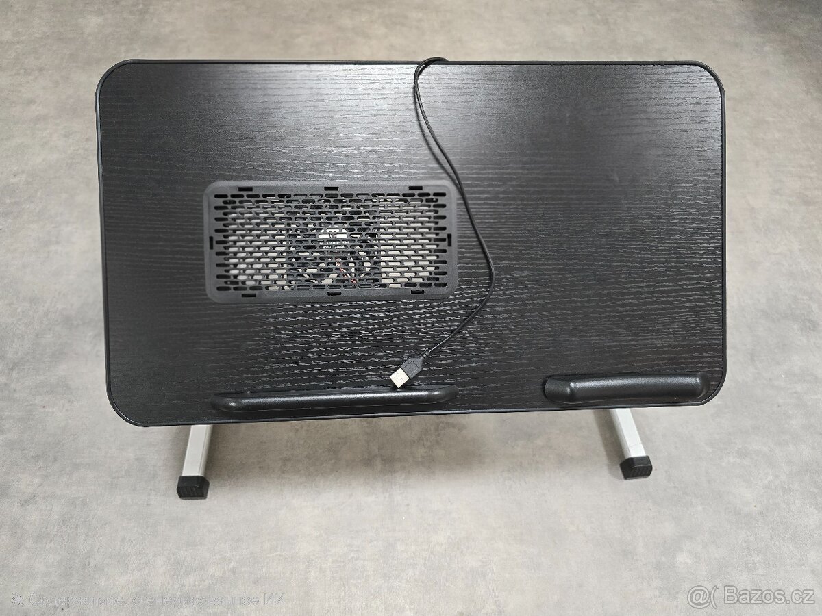 stolek na notebook. - 2