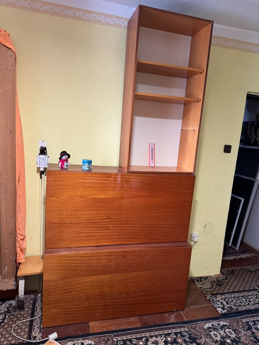 leštěná obyvaková stěna - 2