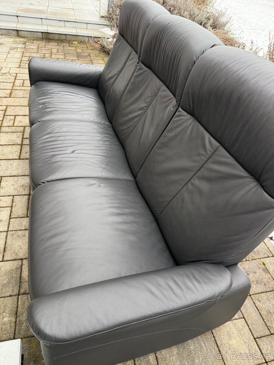 Kožená sedačka - 2